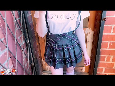 ❤️ Studentessa succhia il suo cazzo profondamente e scopa invece delle lezioni ️❌ Video di sessoal it.kanalmoscow.ru ❤️