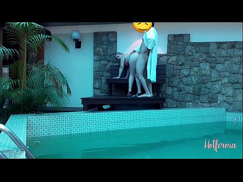 ❤️ Il capo invita la cameriera alla piscina, ma non poteva resistere a un caldo ️❌ Video di sessoal it.kanalmoscow.ru ❤️